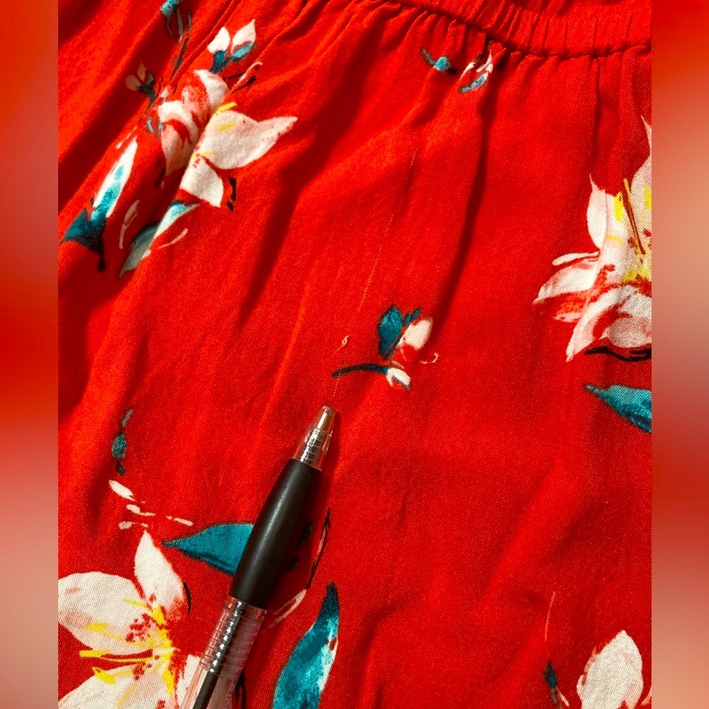 So | Women’s Floral High Neck Romper - Picture 9 of 10